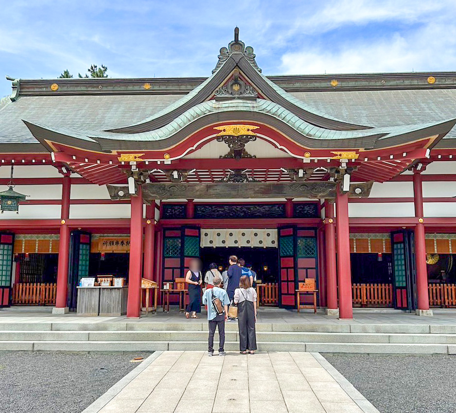 気比神宮の拝殿