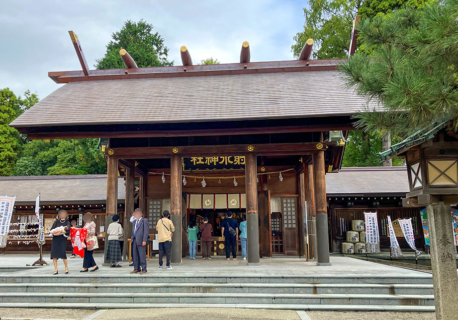 拝殿正面の様子